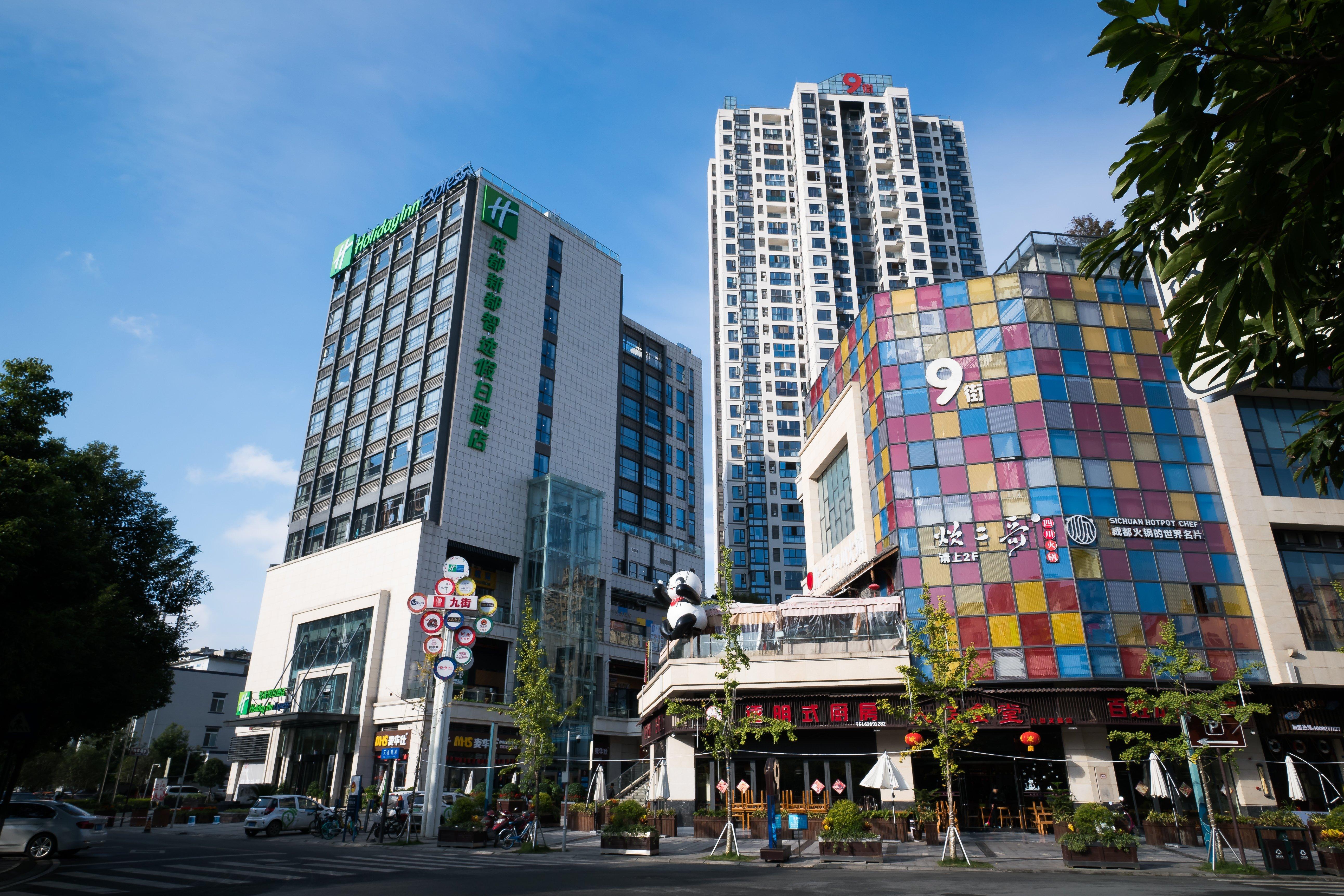 Hyatt House Chengdu Pebble Walk Hotel Bagian luar foto